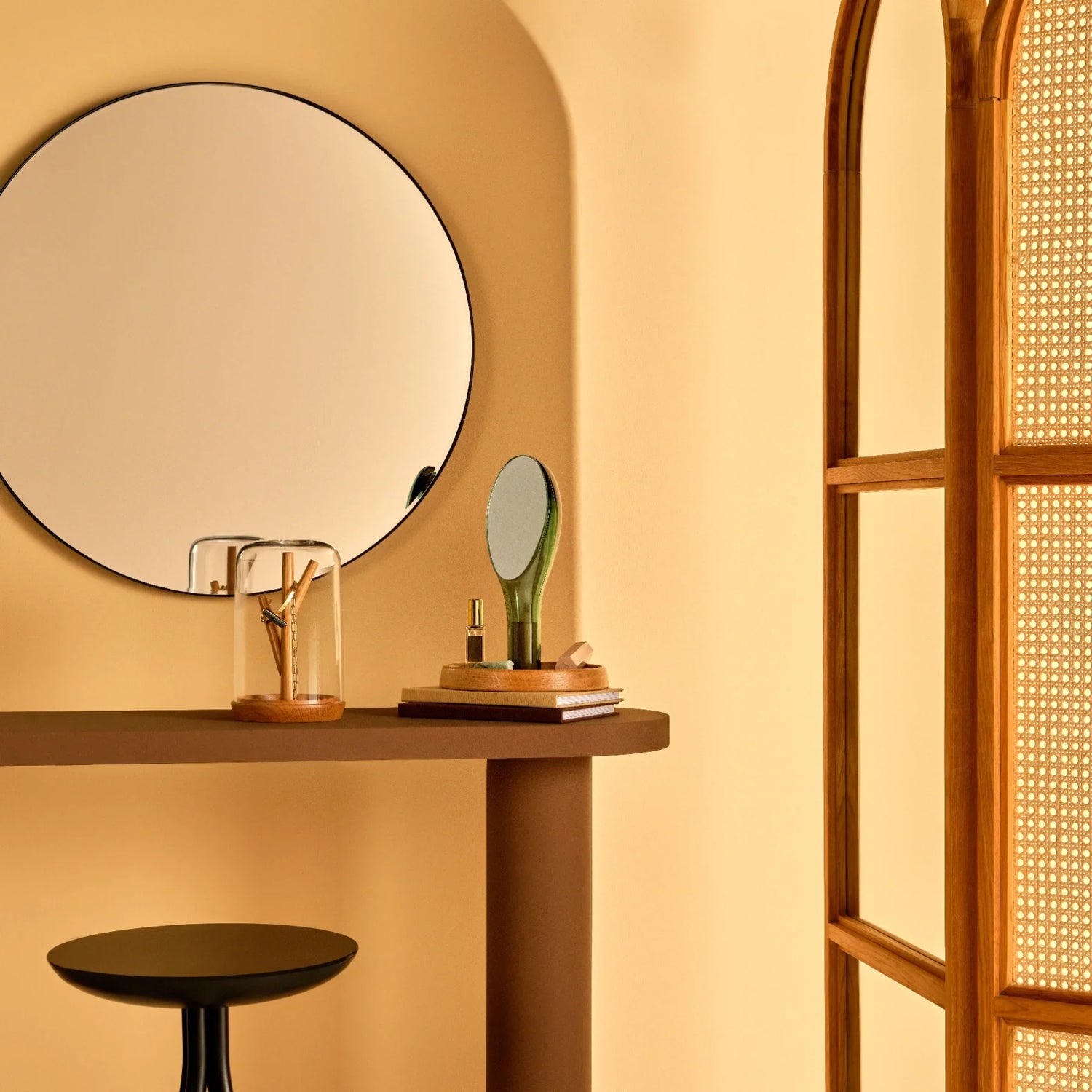 Moon Mirror with Oak Stand - NUDE EU