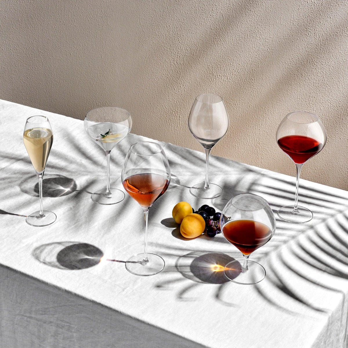 Fantasy Set of 2 Tall Red Wine Glasses - NUDE EU