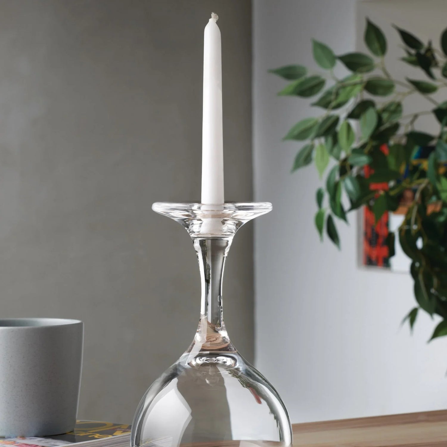 Look Down Candle Holder in Wine Glass Shape - NUDE EU