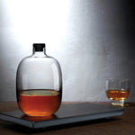 Malt Whiskey Bottle with Wooden Tray - NUDE EU