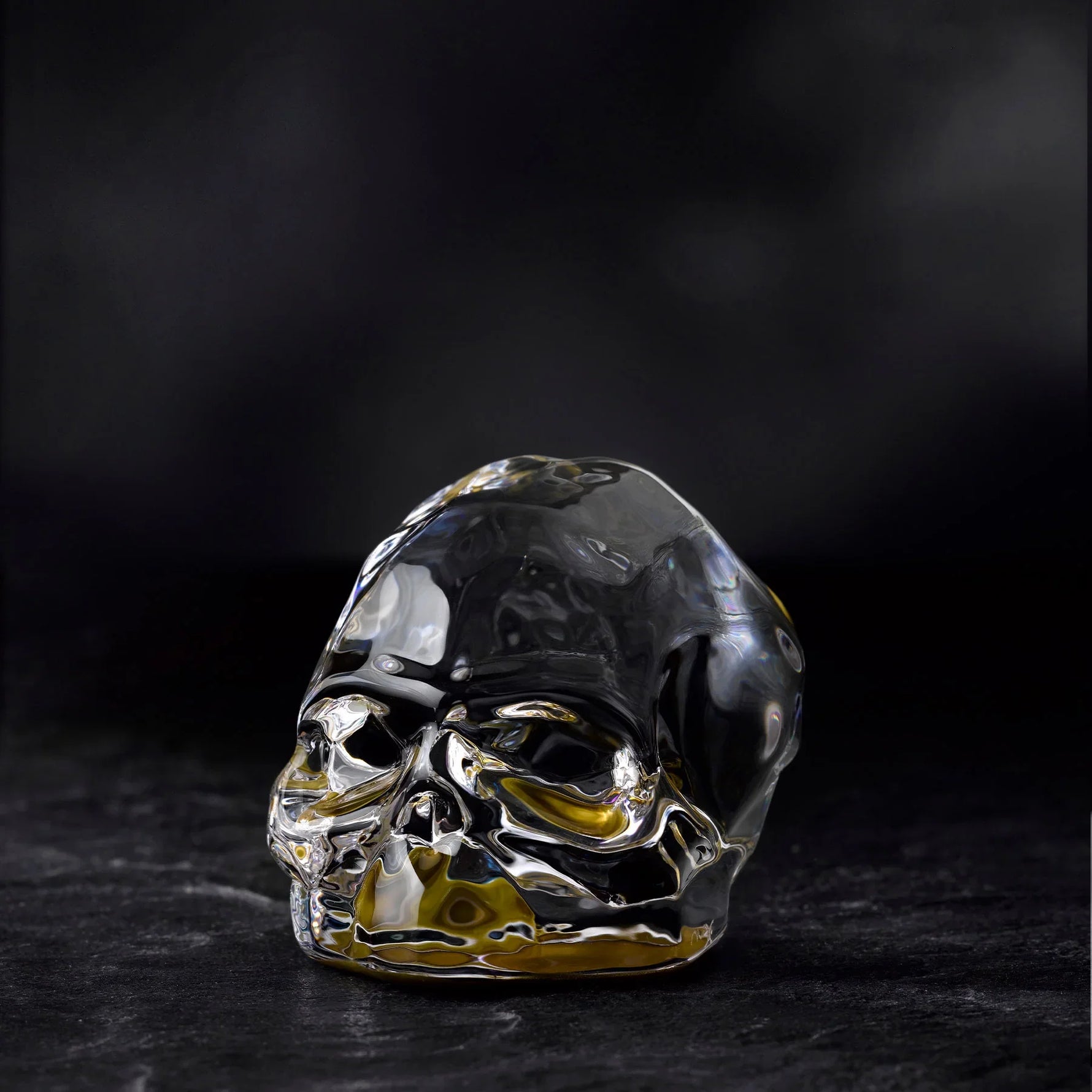 Memento Mori Faceted Skull Gold Coated Small - NUDE EU