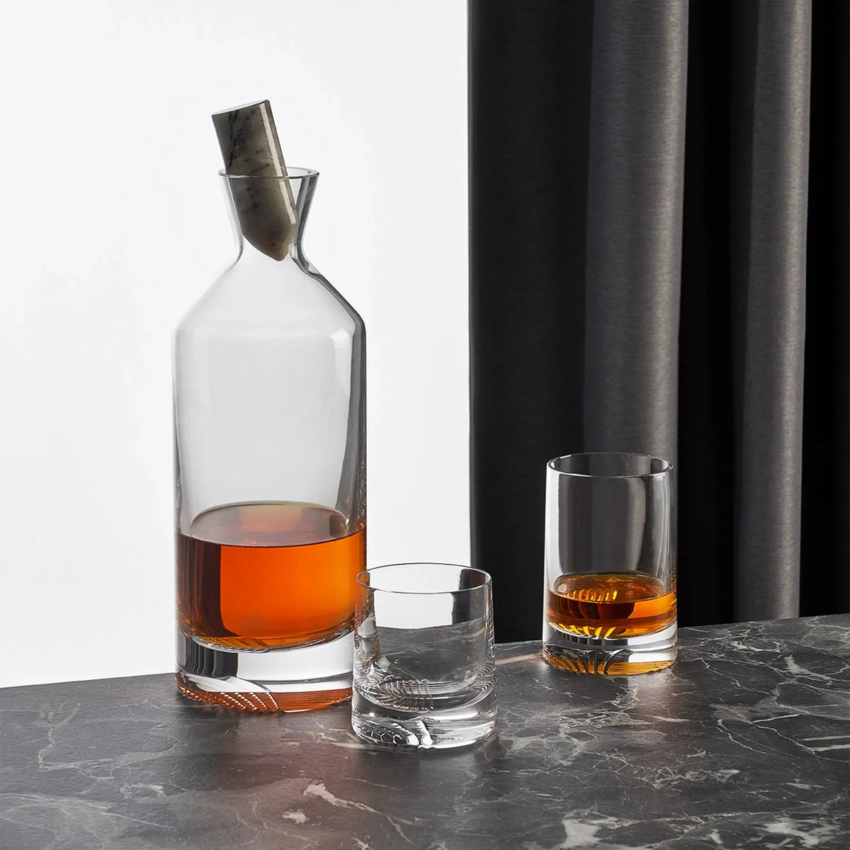 Alba Whisky Bottle Tall - NUDE EU